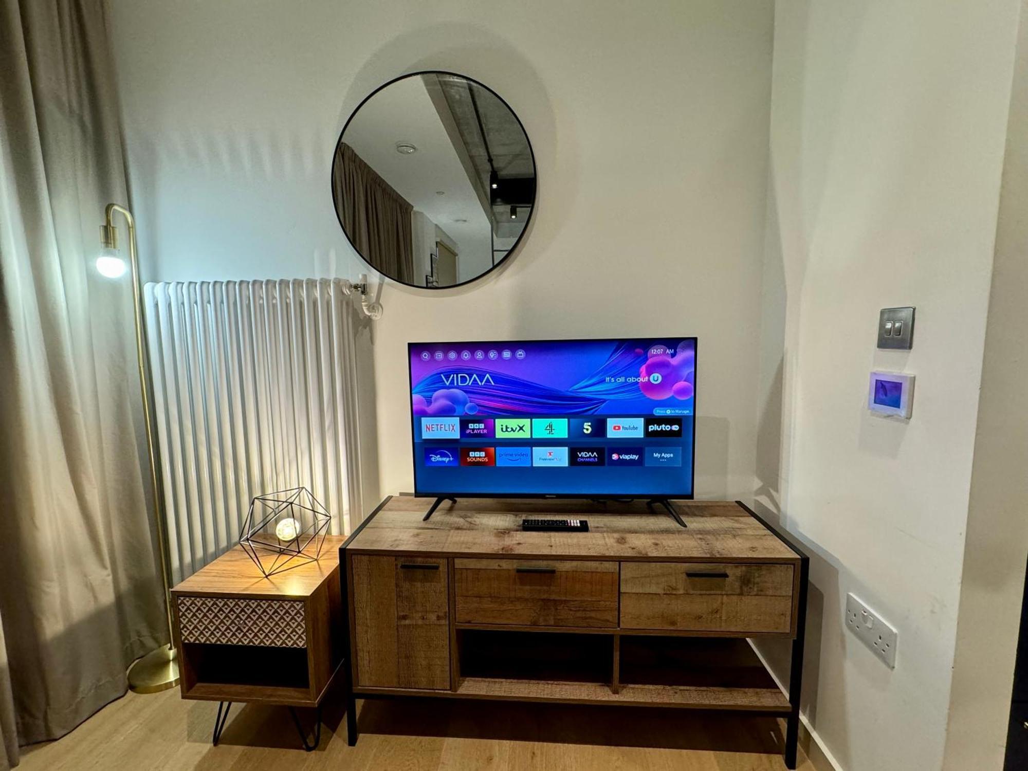 Amazing Cosy Apartment, Next To O2 Arena And Close To London Excel, Secure Parking Luaran gambar